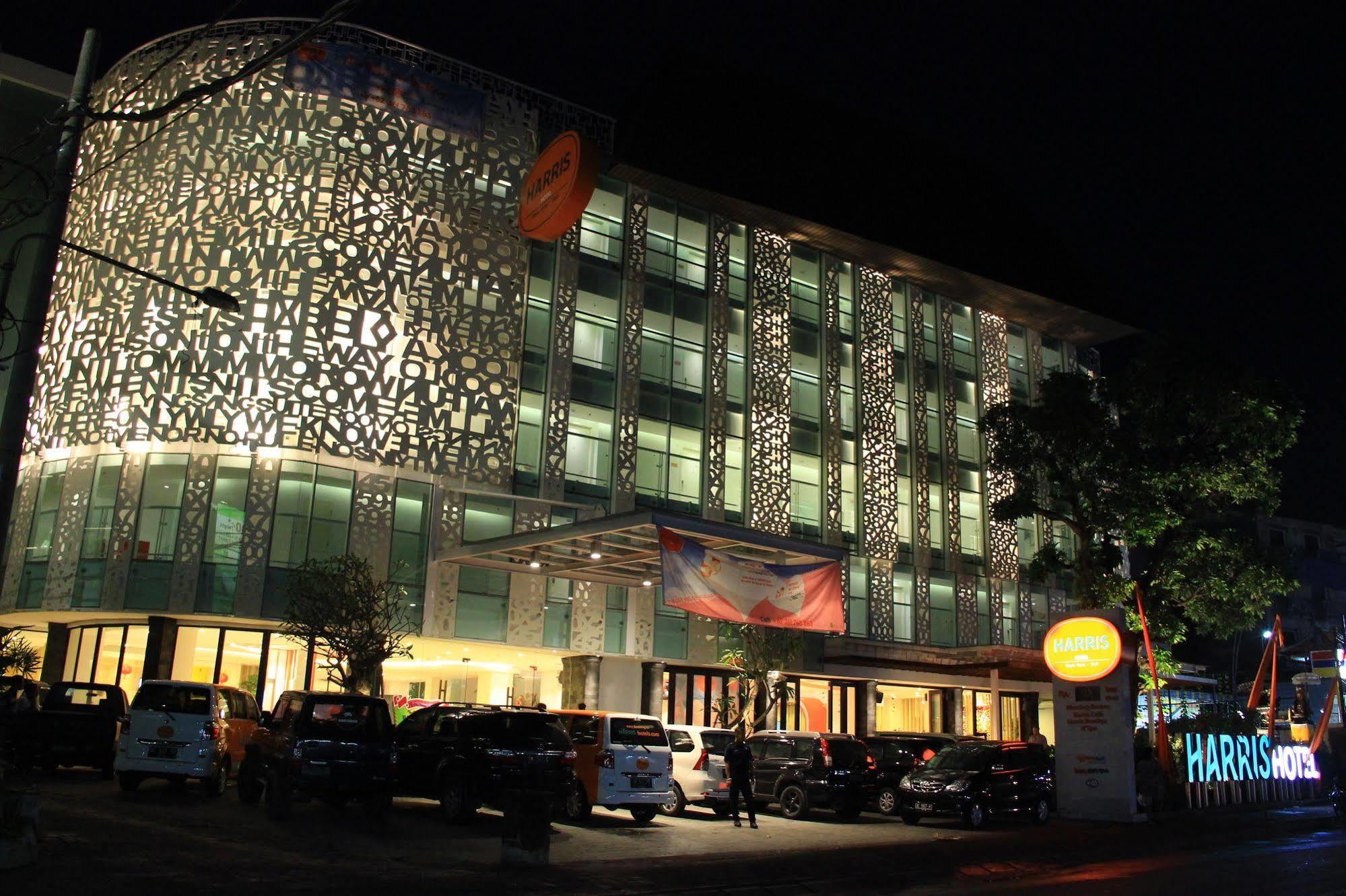 Harris Hotel Raya Kuta Lombok Exteriör bild